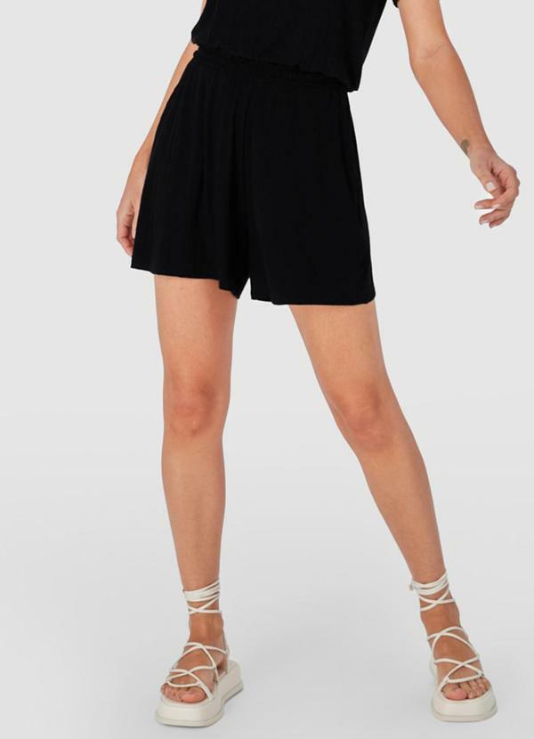 Malwee - Shorts em Malha Canelada Preto