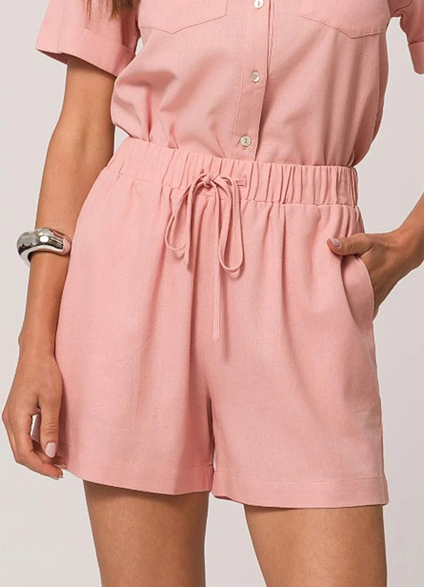 Doce Trama - Shorts em Plano Linen com Cós de Elástico Rosa
