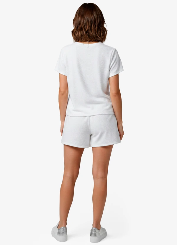 Infinita Cor - Shorts Feminino em Plush Bege 4