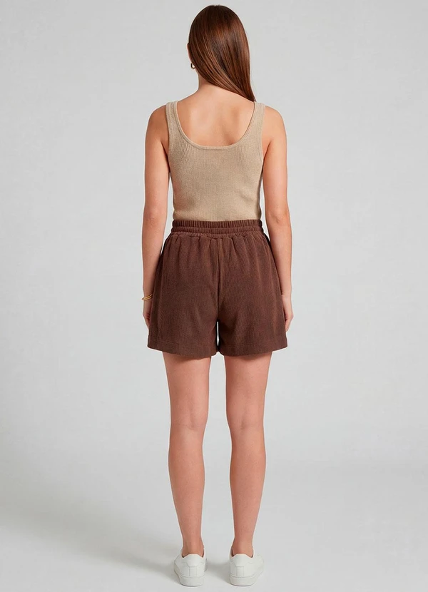 Infinita Cor - Shorts Feminino Moletinho Gorgurinho Marrom 4