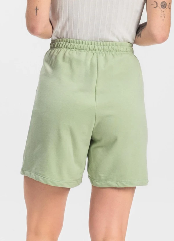 Infinita Cor - Shorts Feminino Moletinho Infinita Cor Verde 2