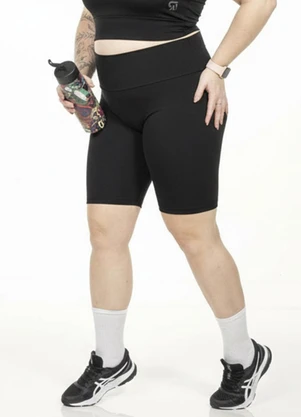 Cobertura - Bermuda Ciclista Feminina Plus Size  Preto - COBERTURA