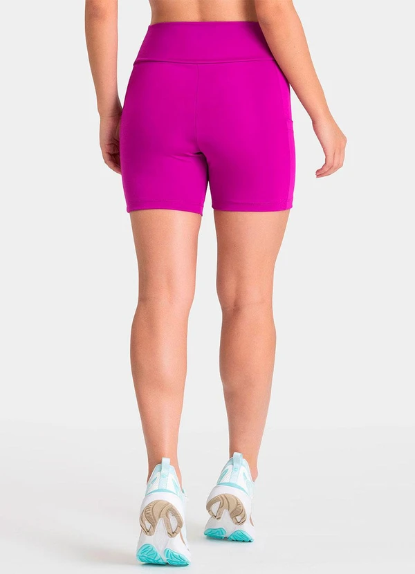 Closy - Shorts com Bolso Rise Fúcsia 2