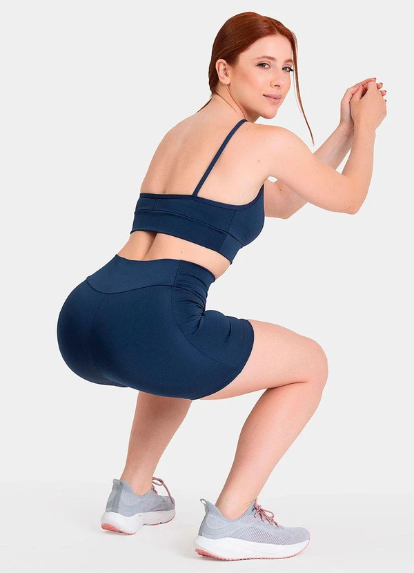 Closy - Shorts com Bolso Rise Marinho 3