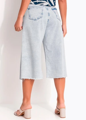 Quintess - Jorts Azul Claro em Jeans - QUINTESS