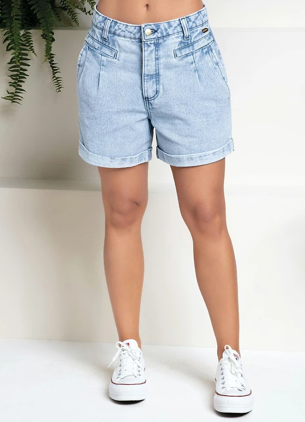Quintess - Short Jeans com Bolsos, Pregas e Barra Dobrada 7