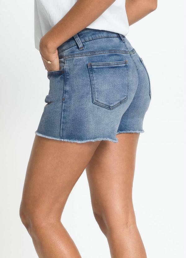 bonprix - Short Jeans com Bordado Floral Azul Médio 2