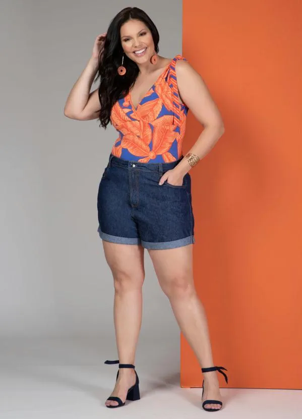 Quintess - Short Jeans Escuro com Barra Italiana 9