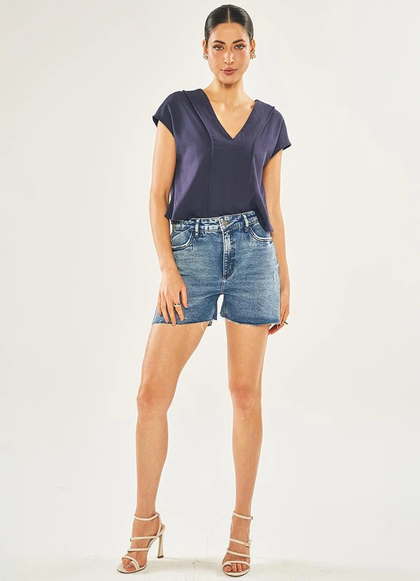 Doce Trama - Shorts Boyfriend em Jeans com Elastano Azul 3