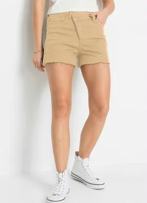 bonprix - Shorts com Bolso Curto Bege - BONPRIX