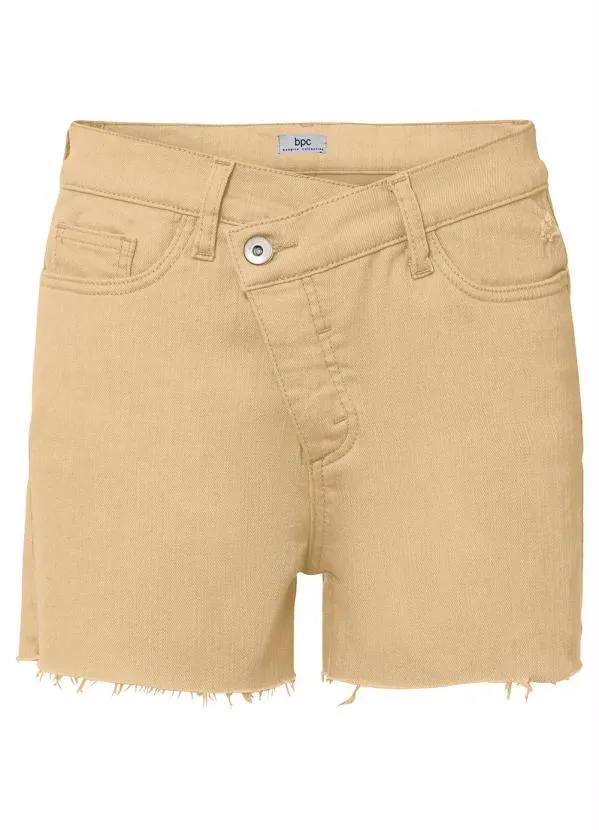 bonprix - Shorts com Bolso Curto Bege 3