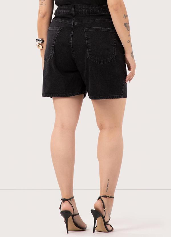 Lunender Mais Mulher - Shorts Mom Jeans e Cintura Alta Plus Size Preto 2