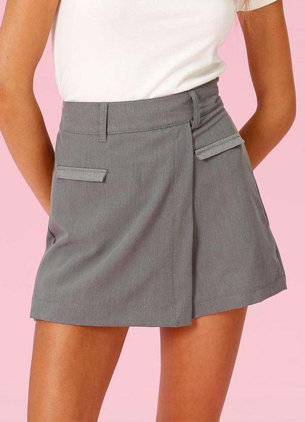 In Love - Shorts Saia Fernanda Cinza
