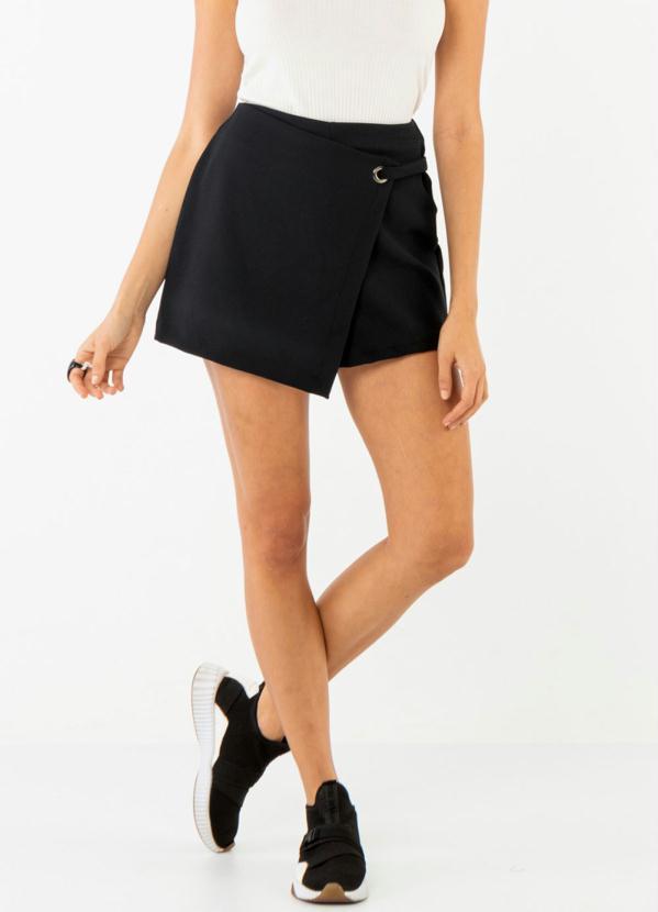 Sale Brands - Shorts Saia Preto