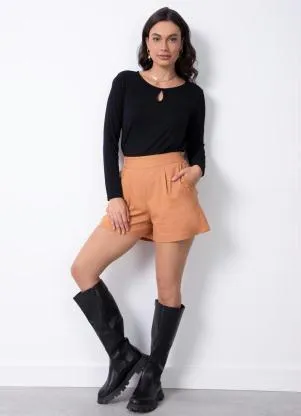 Quintess - Short Caramelo com Bolsos e Pregas - QUINTESS