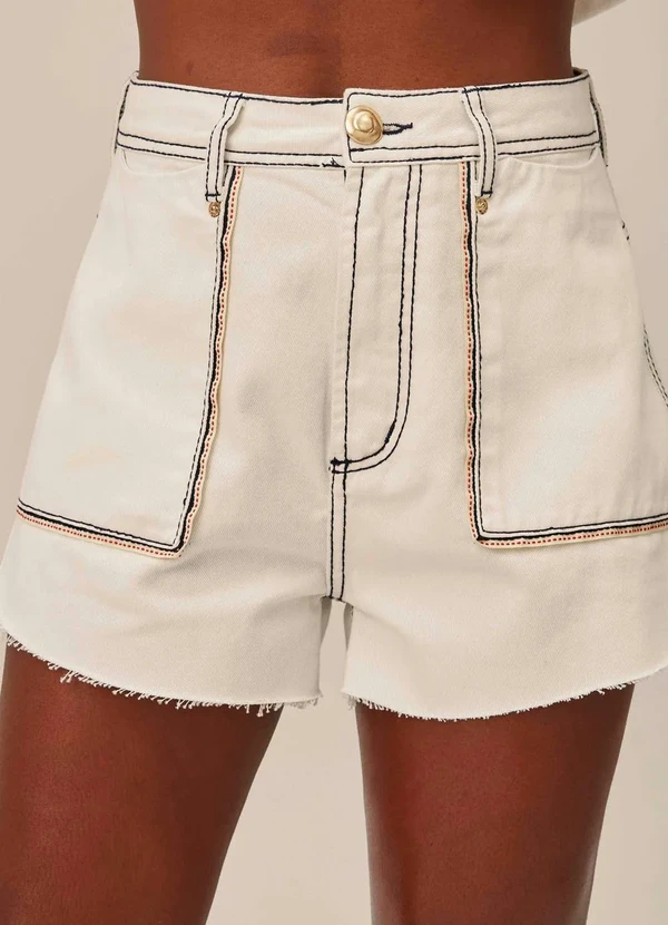 Lança Perfume - Short Curto de Sarja Comfort Branco 3