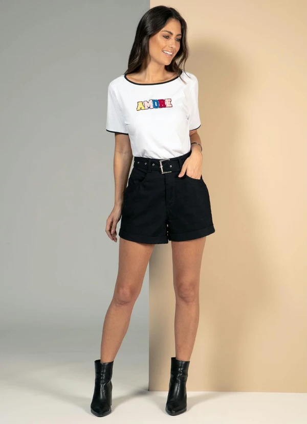 Quintess - Short Preto em Sarja com Bolsos e Cinto 8