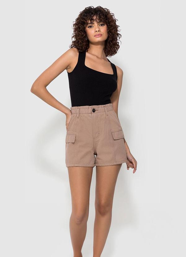 Enfim - Shorts Bege Clochard Cargo em Sarja 2