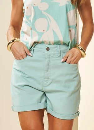 Doce Trama - Shorts Mom Oliva em Sarja Azul - DOCE TRAMA