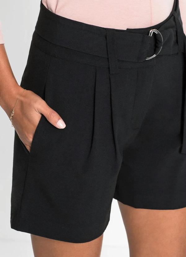 bonprix - Short Alfaiataria com Cinto Preto 3