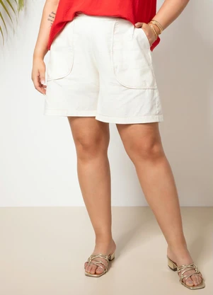 Quintess - Short Off White em Linho - QUINTESS