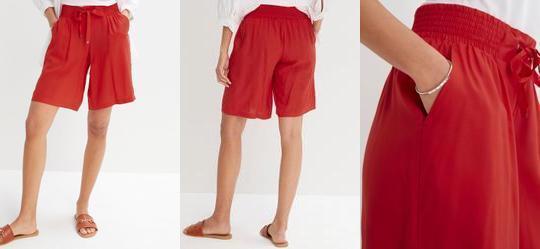 Short Vermelho em Viscose Plana