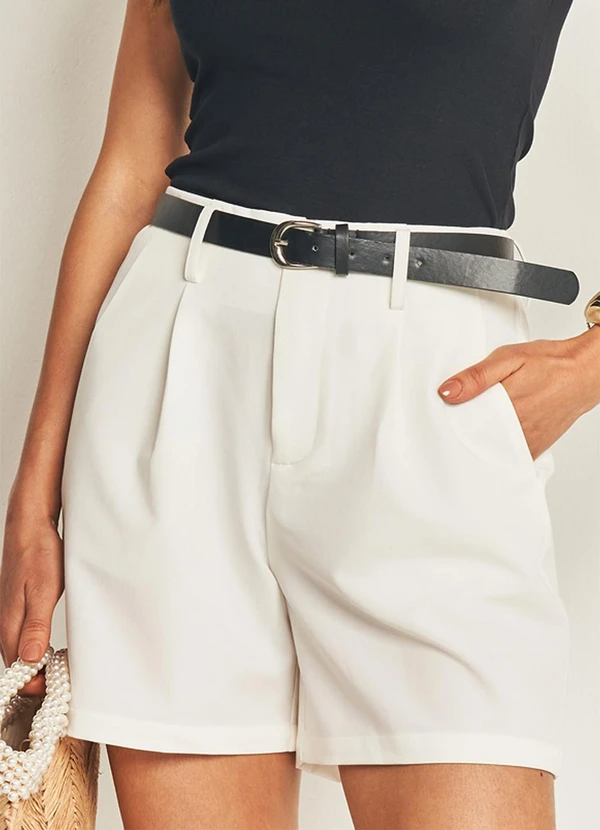 Doce Trama - Shorts Alfaiataria com Cinto Embutido Branco 5