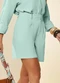 Doce Trama - Shorts Cintura Alta Boho em Alfaiataria Marrom - variação: Azul
