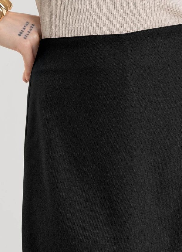 Dianna - Shorts Saia Feminino em Tecido Linho Preto 4