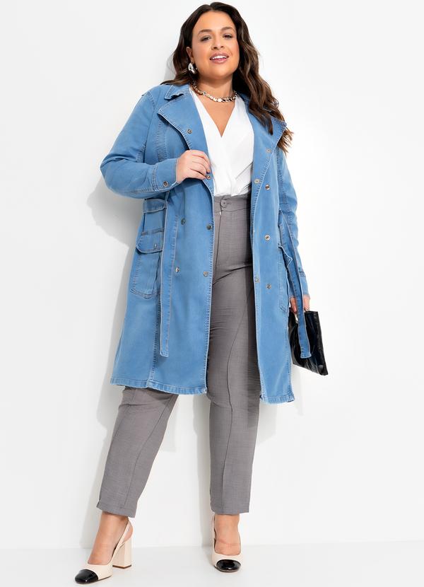 Quintess - Sobretudo Jeans Médio com Bolsos Cargo e Faixa na Cintura 2