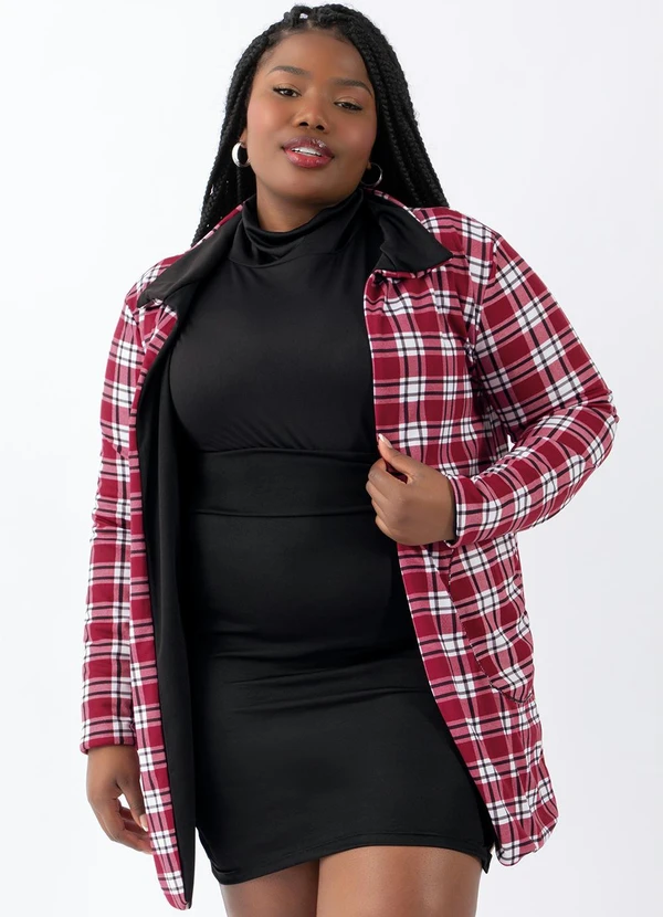 Moda Pop - Sobretudo Dupla Face Xadrez e Preto