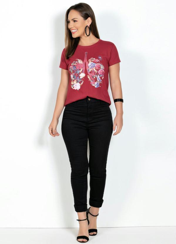 Moda Pop - Blusa T-Shirt Vermelha com Estampa 4