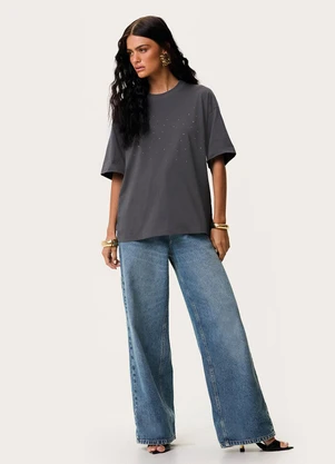 Enfim - Camiseta Ampla com Aplique Cinza Chumbo - ENFIM