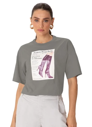 Enfim - Camiseta Ampla The Power Of Red Cinza - ENFIM