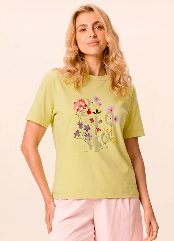 Malwee - Camiseta Bloom Regular Amarelo Manteiga