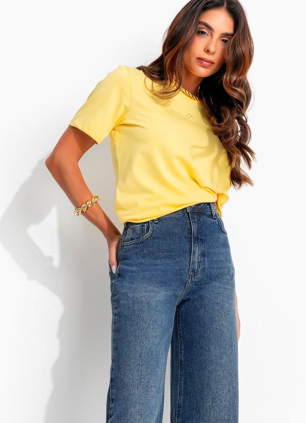 Colcci - Camiseta em Malha Amarelo