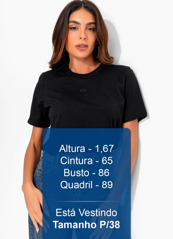 Colcci - Camiseta em Malha Preto 6