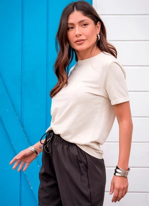 Hiatto Confecção - Camiseta Fem Estonada Basic Bege - HIATTO CONFECÇÃO