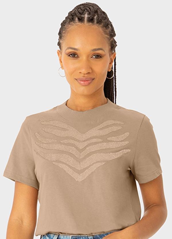 Enfim - Camiseta Feminina Animal Print Bege