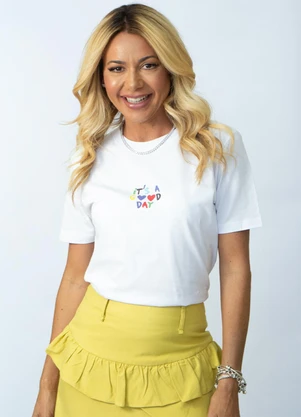 Hiatto Confecção - Camiseta Good Day Branco - HIATTO CONFECÇÃO