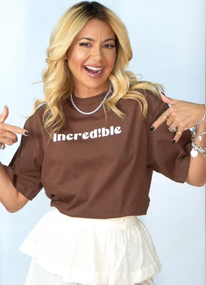 Hiatto Confecção - Camiseta Oversized Incredible Marrom - HIATTO CONFECÇÃO