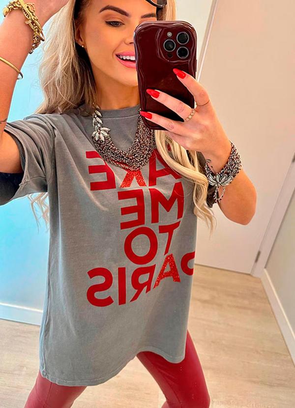 Amo Brand - T-Shirt Alongada Take Me To Paris Cinza/Vermelho
