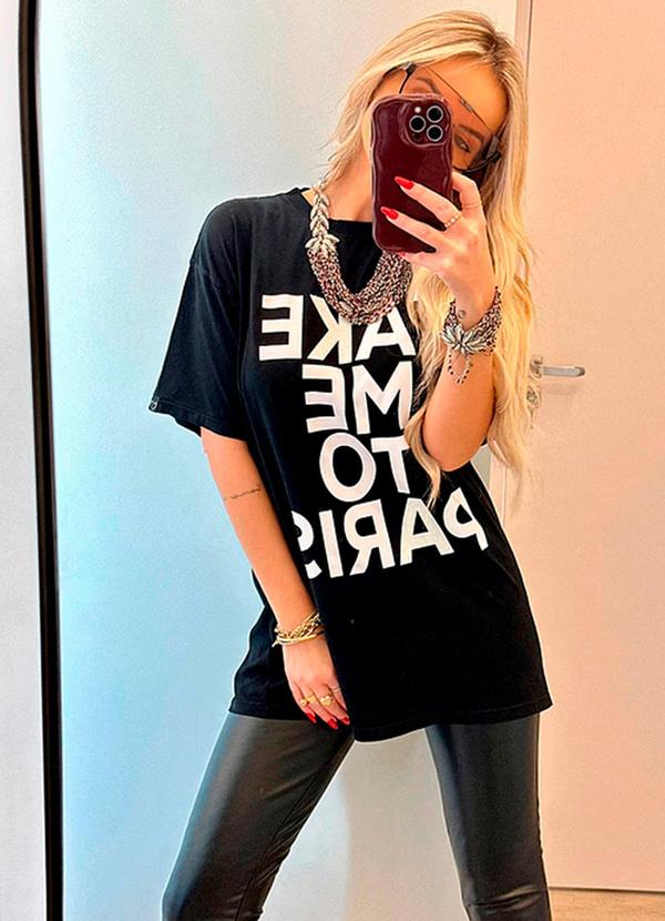 Amo Brand - T-Shirt Alongada Take Me To Paris Preta 2