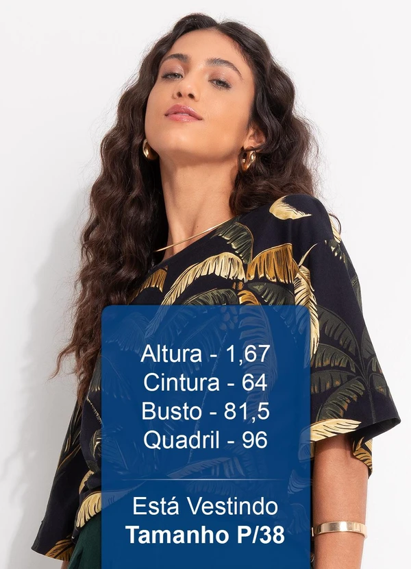 Farm - T-Shirt Básica Itacaré Preto 5