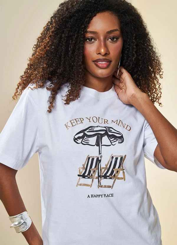 Doce Trama - T-Shirt Básica Veraneio Estampada Branco