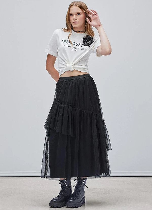 Authoria - T-Shirt com Aplique de Flor Branco 5