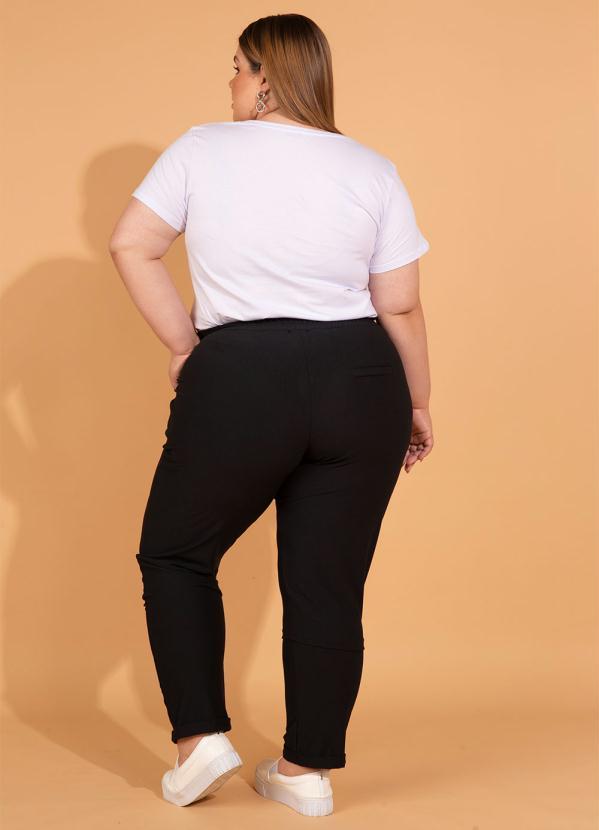 bonprix - T-Shirt com Estampa Frontal Nyc Branca 14