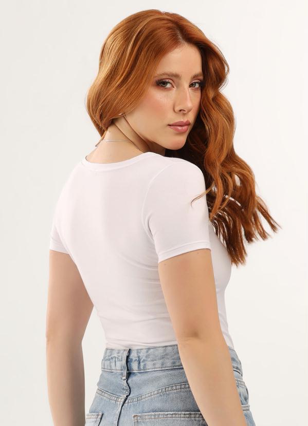 Just Basic - T-Shirt Decote V Feminina Branco 2