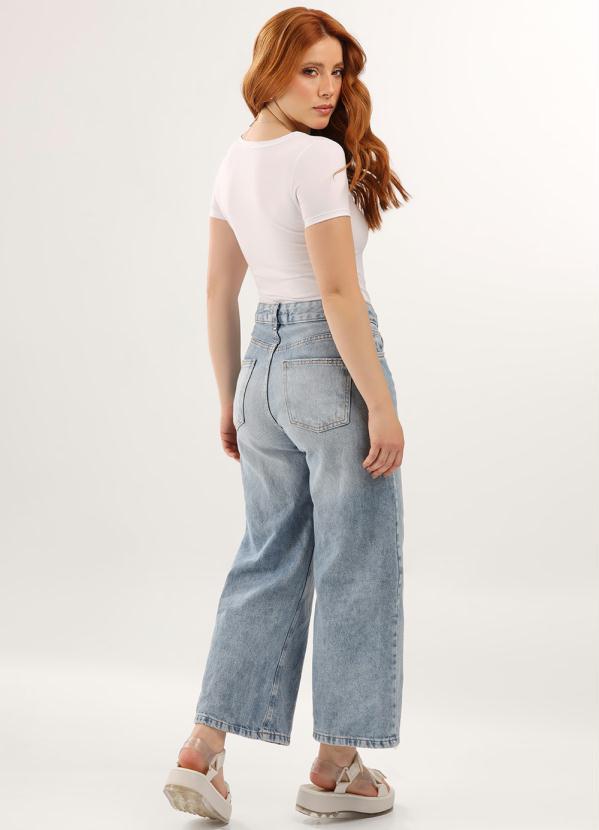 Just Basic - T-Shirt Decote V Feminina Branco 4