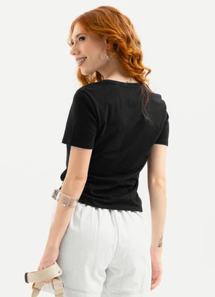 Cativa - T-Shirt em Algodão Preto - CATIVA